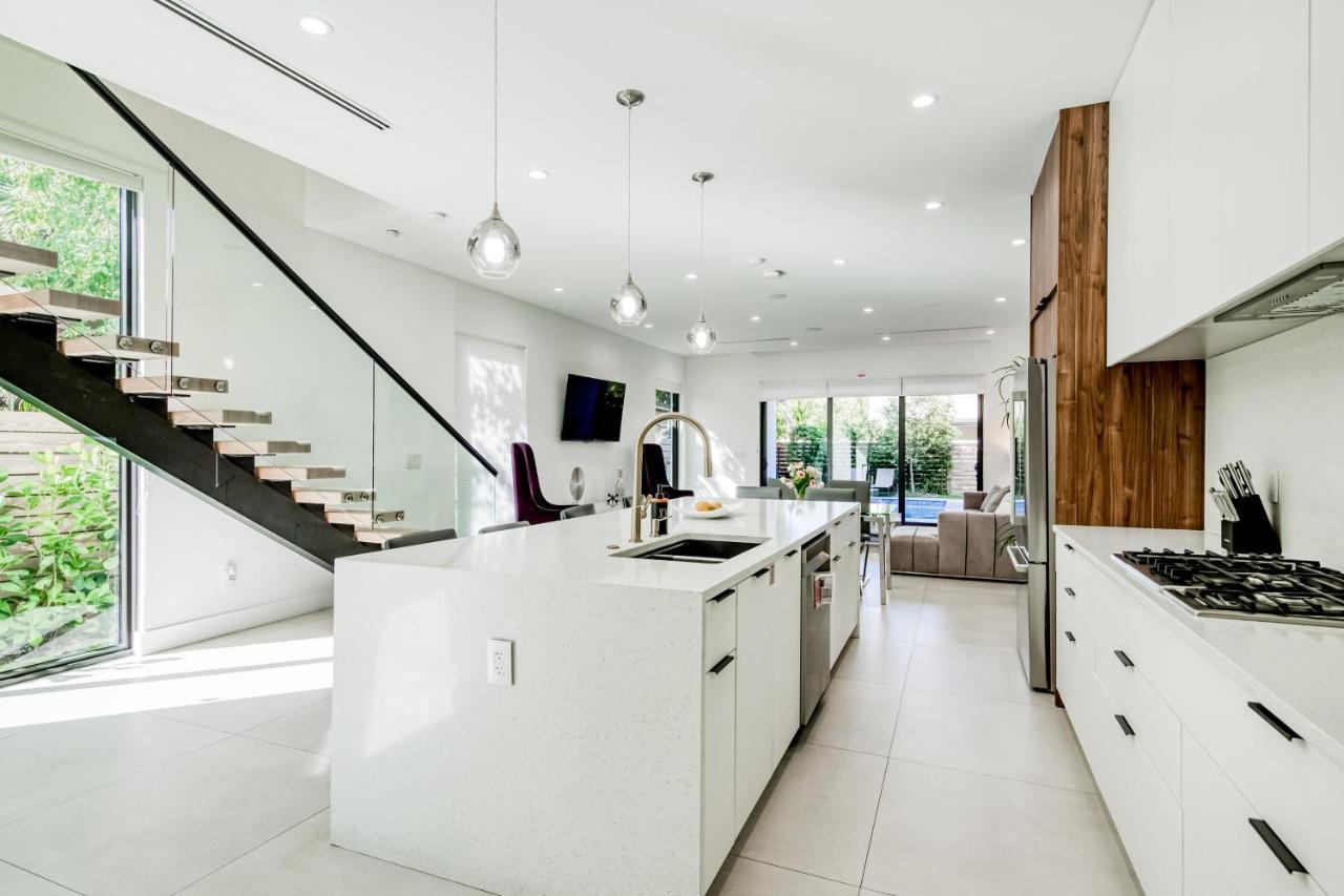 Luxury In Lauderdale