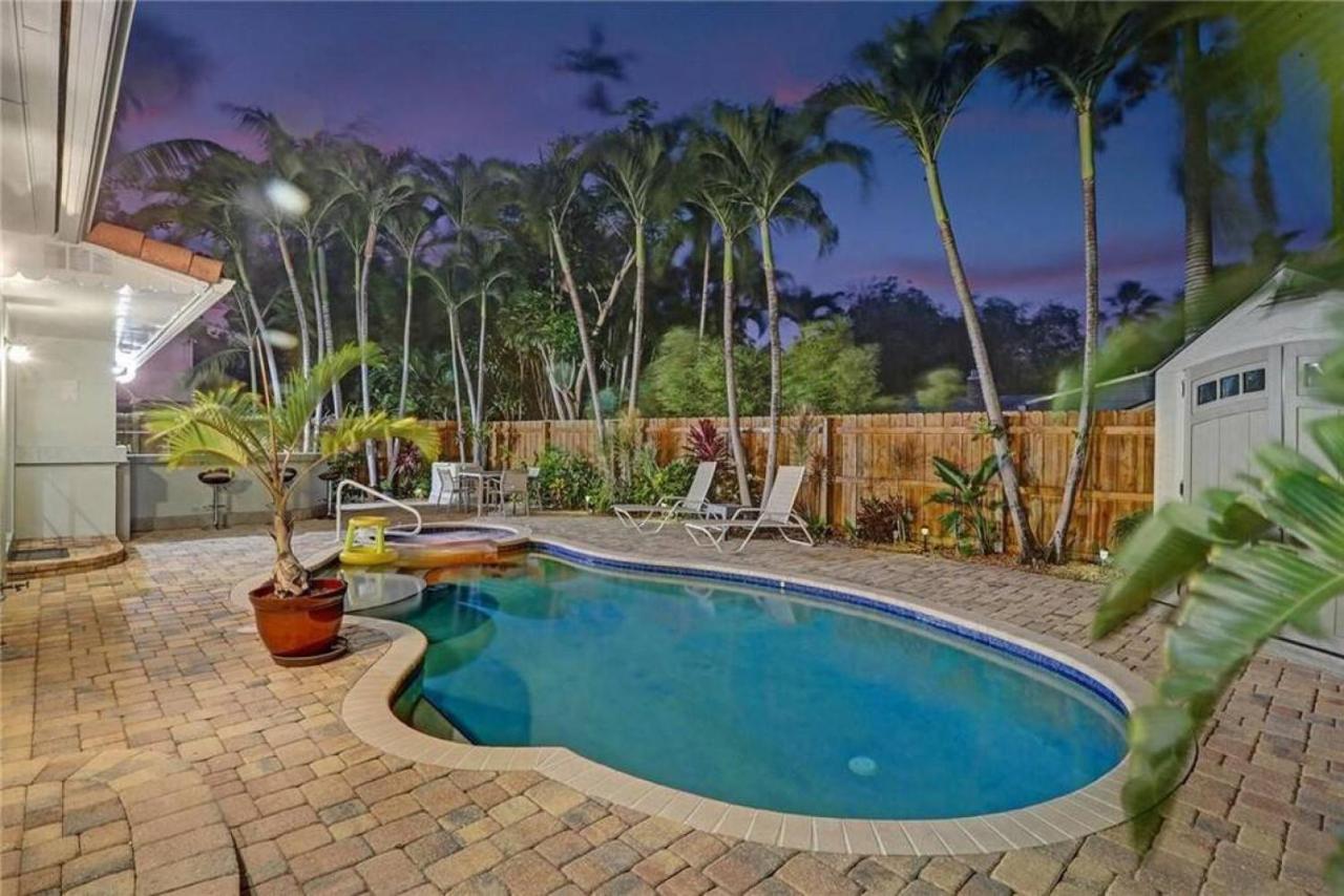 Chic Victoria Park With Heated Pool And Fort Lauderdale