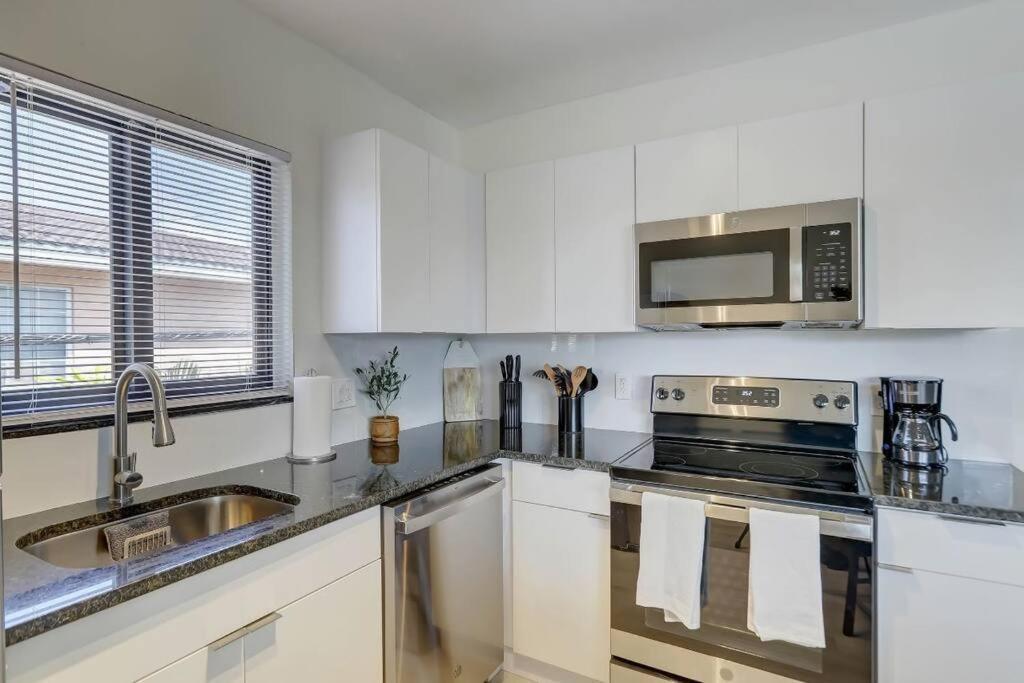 Apartment Beachy&boho For 6 People With Kitchen And Pool *