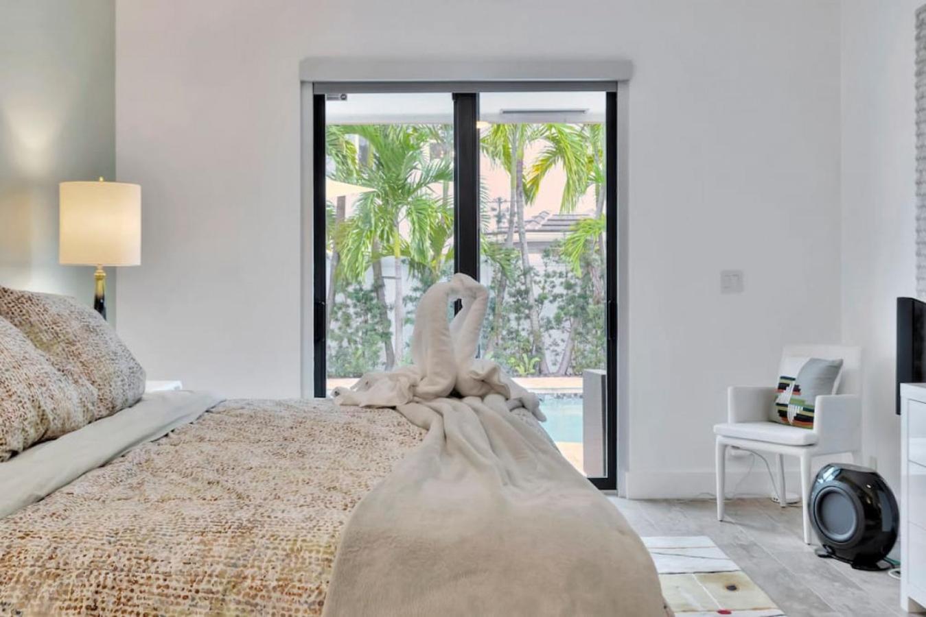 Holiday home Lynoras Luxe Estate 3 Bedroom 3 Bath With Modern Design And Heated Pool