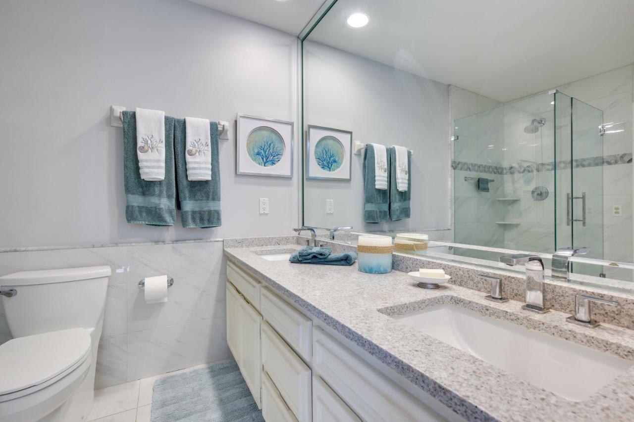 Waterfront Lauderdale House With Heated Pool! Holiday home Fort Lauderdale