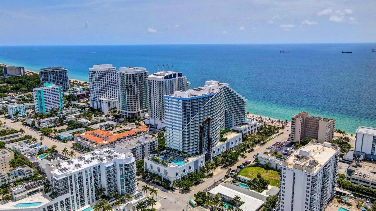 Last Min Weeknd Sale! Luxury Corner 1 Bedroom W With Fantastic Intercoastal Views, Pool & Hot Tub Fort Lauderdale