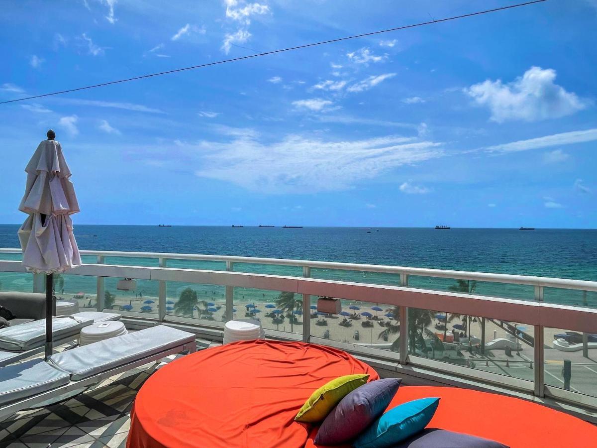 Last Min Weeknd Sale! Luxury Corner 1 Bedroom W With Fantastic Intercoastal Views, Pool & Hot Tub Apartment Fort Lauderdale
