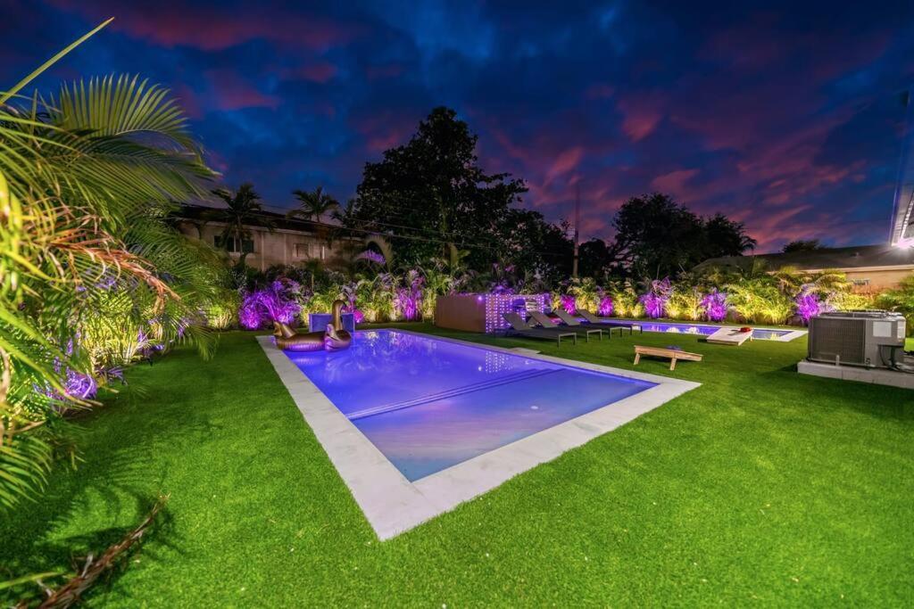 Luxury Duplex In Heart Of Lauderdale Near The *