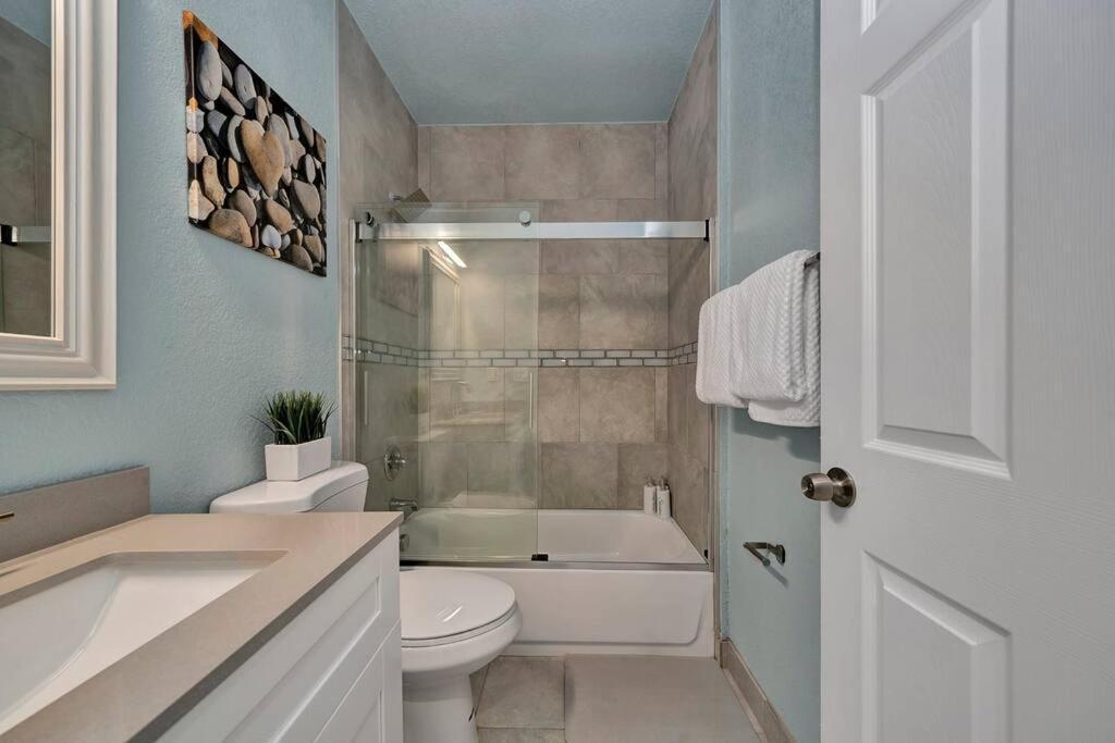 Luxury Duplex In Heart Of Lauderdale Near The *