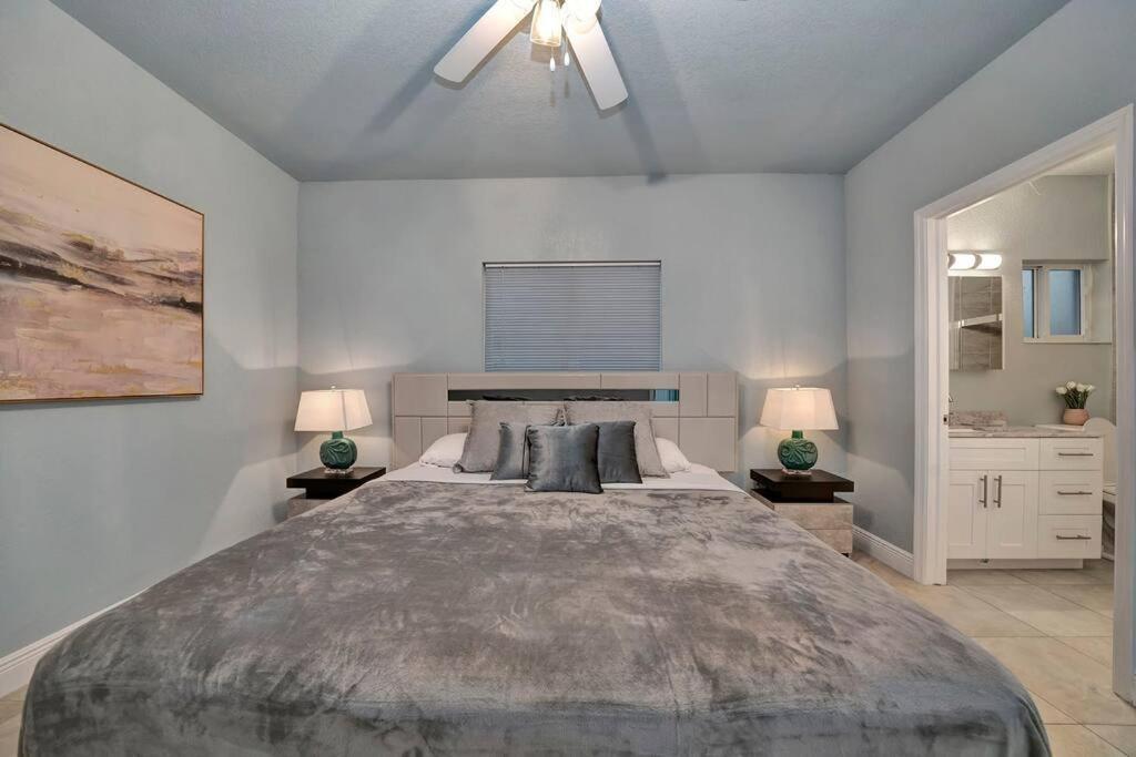Luxury Duplex In Heart Of Lauderdale Near The Villa Fort Lauderdale