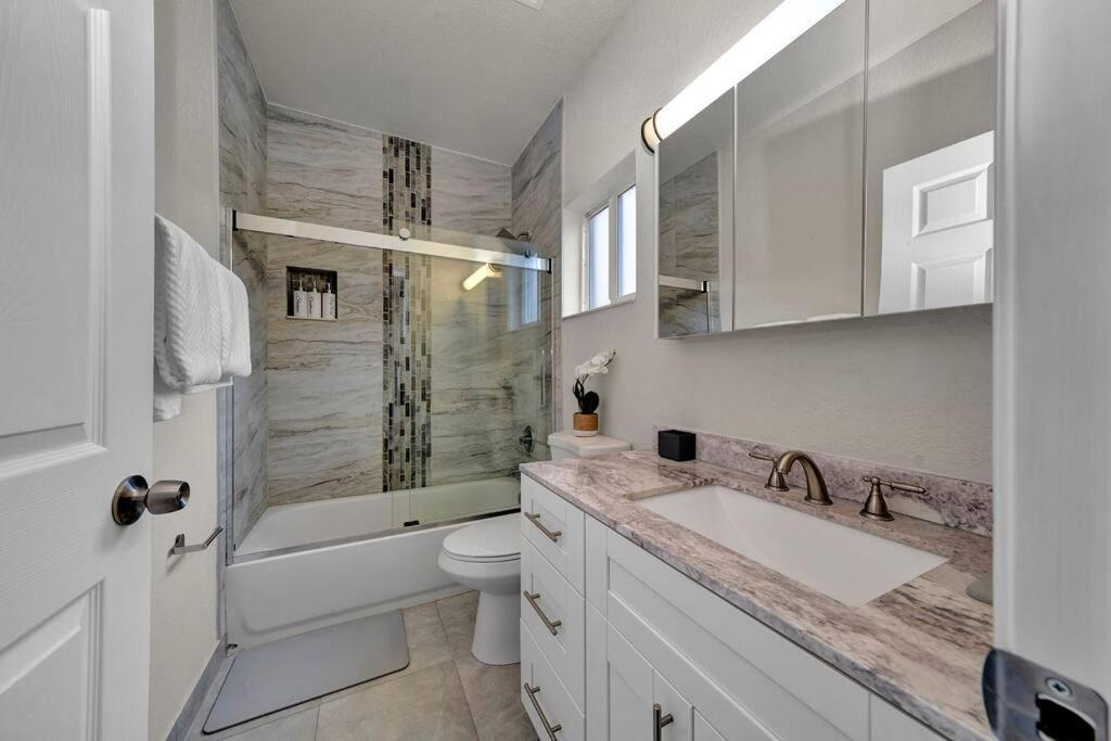 Villa Luxury Duplex In Heart Of Lauderdale Near The Fort Lauderdale