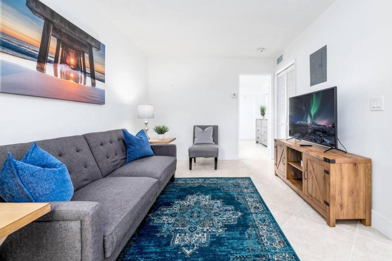 Heart Of Wilton 3 Recently Remodeled Fort Lauderdale