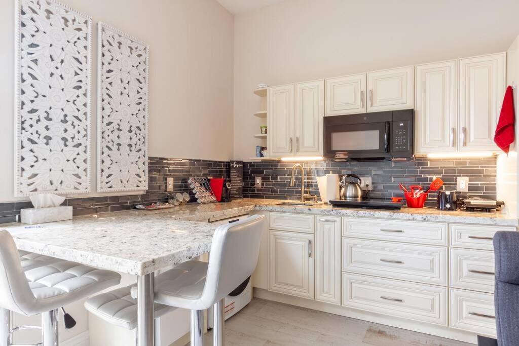 Lauderdale Apartment Fort Lauderdale