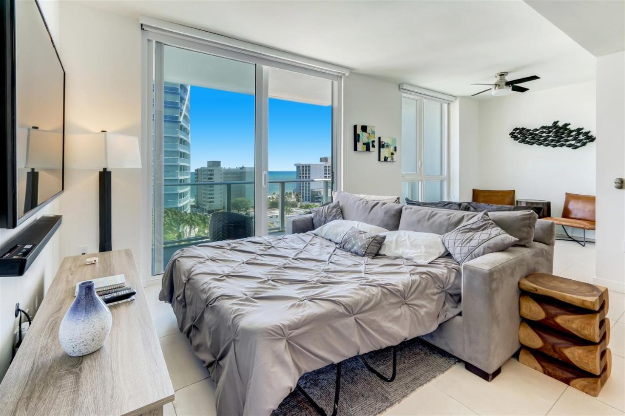 11th Fl, Modern, Pool, Gym *