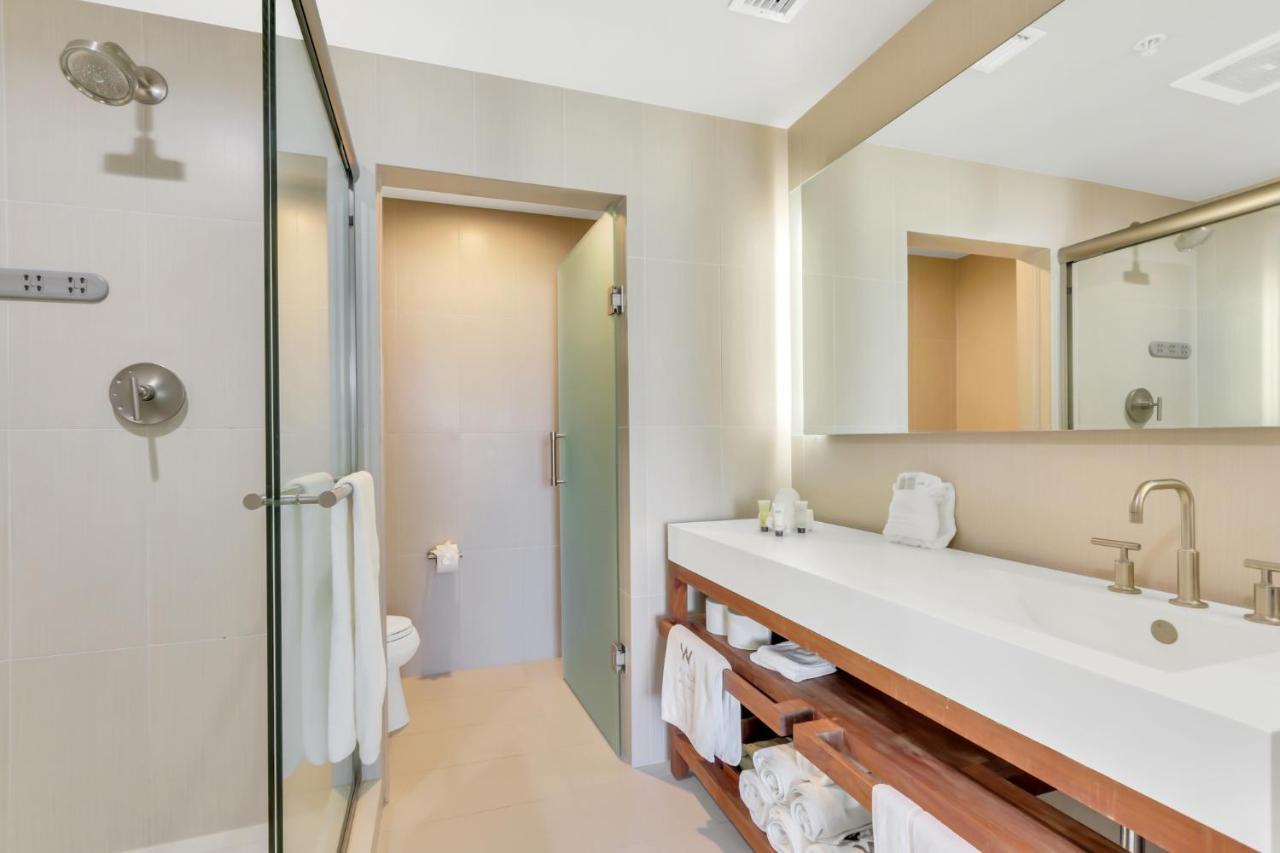 Ocean Views, Rooftop Pools And Amazing Location! Apartment *