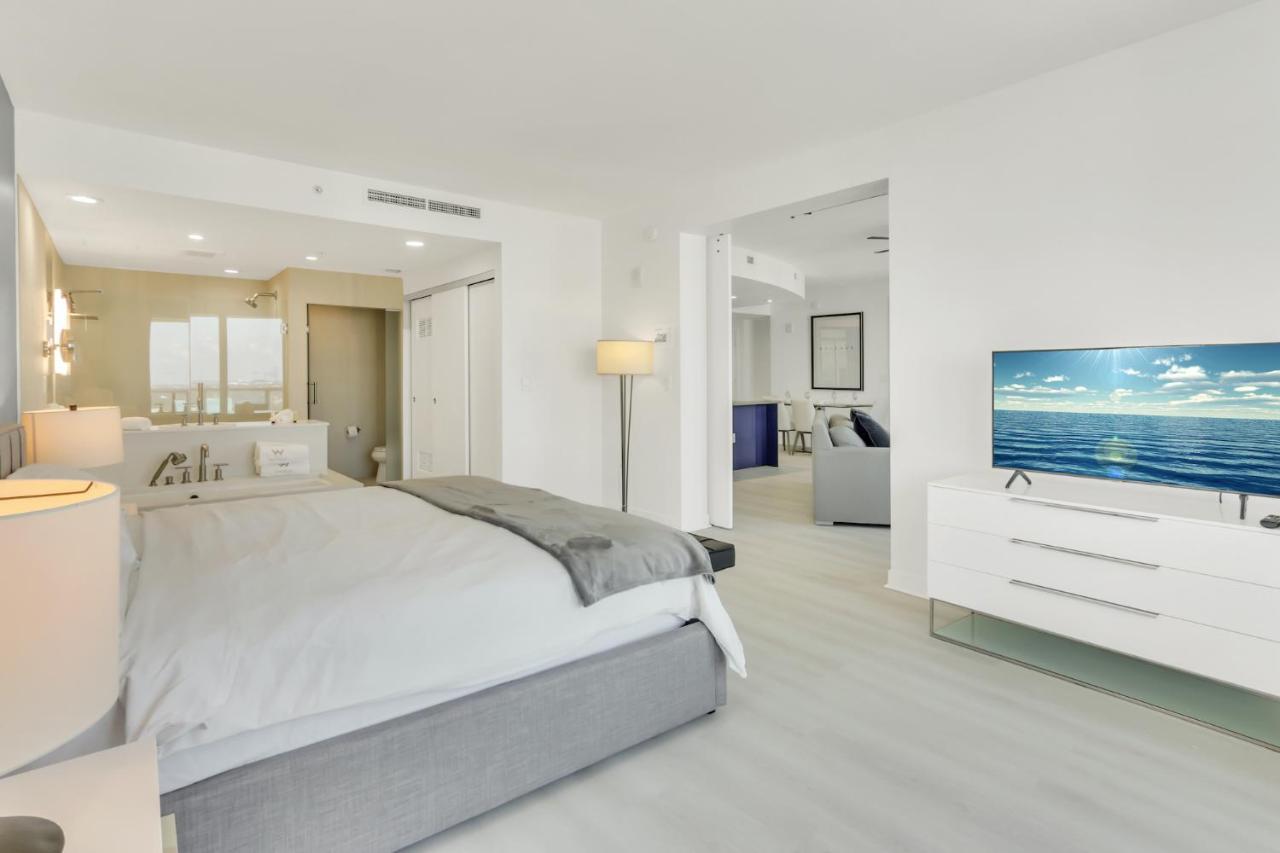 Ocean Views, Rooftop Pools And Amazing Location! * Fort Lauderdale