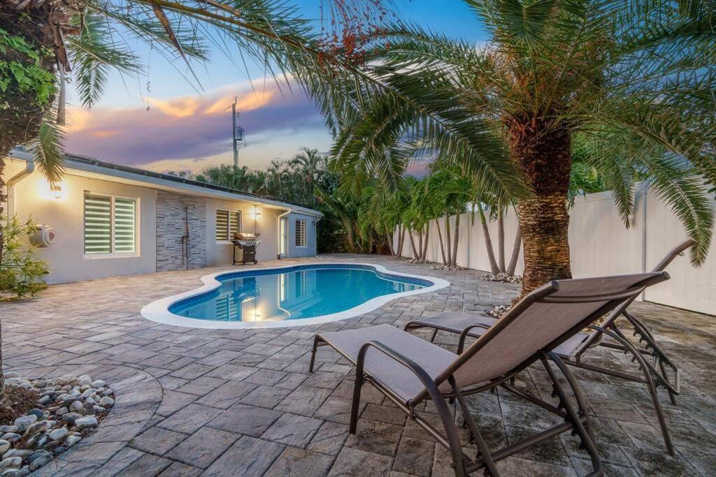 Spacious Living W/ Heated Pool + Outdoor Patio * Fort Lauderdale