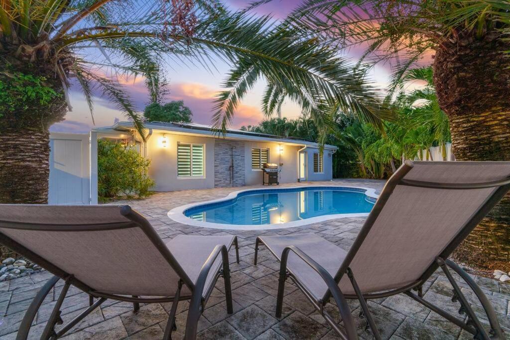 Apartment Spacious Living W/ Heated Pool + Outdoor Patio Fort Lauderdale