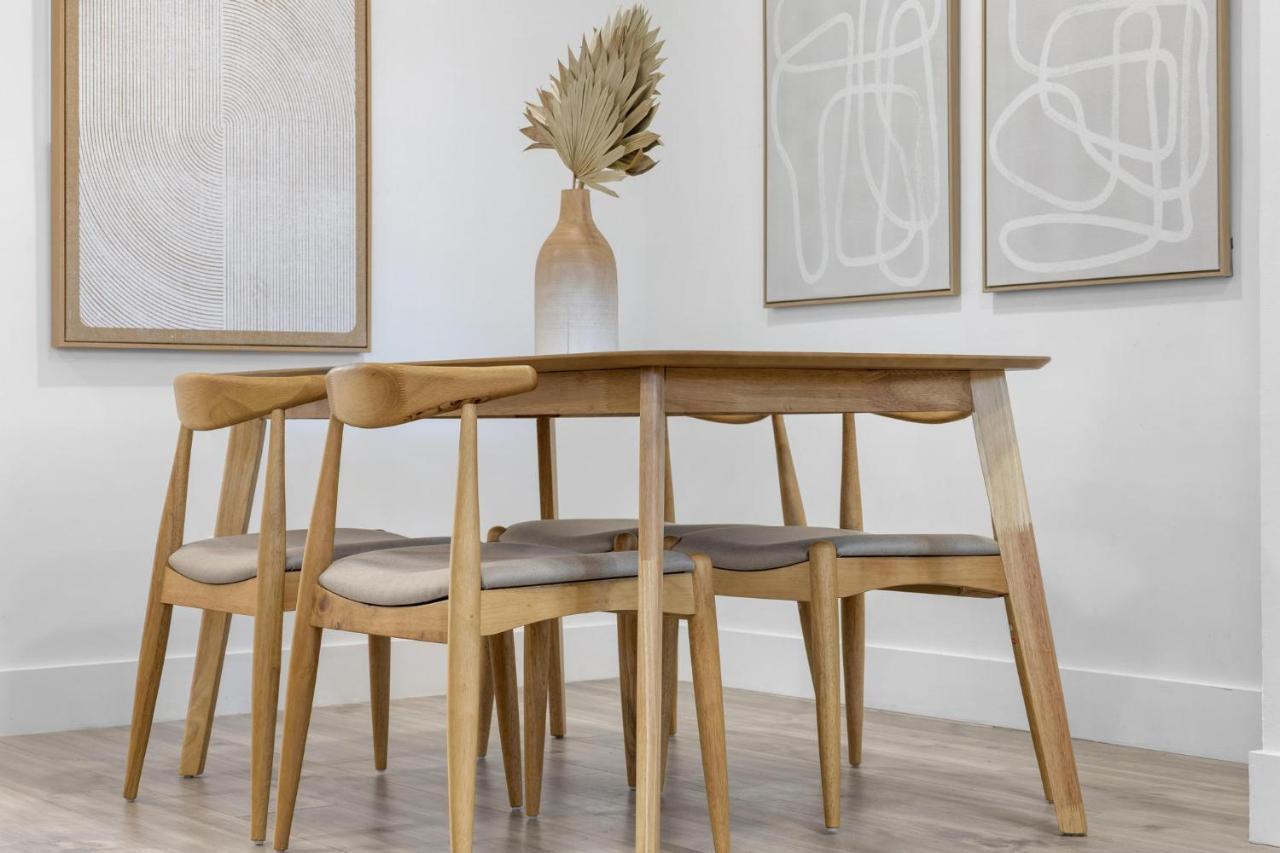 Alani Bay Designer * Fort Lauderdale