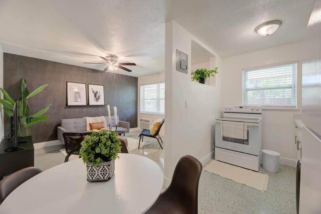 Apartment Charm 1br - Sleeps 3, Near Air-cruise Port & *