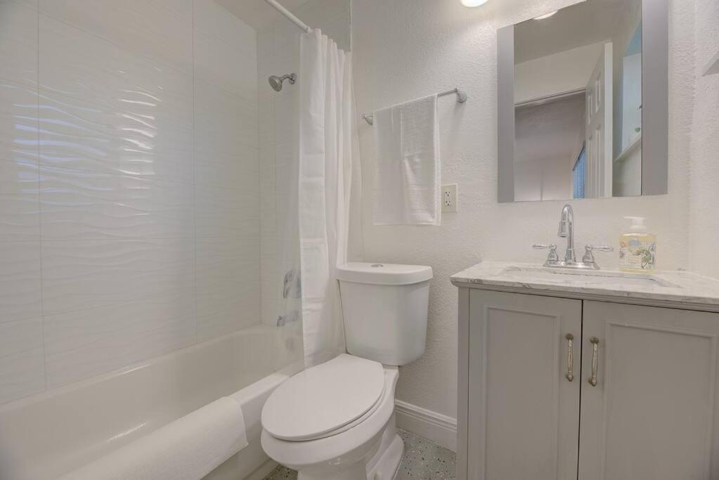 Charm 1br - Sleeps 3, Near Air-cruise Port & Apartment Fort Lauderdale