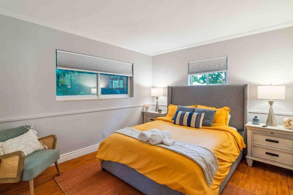 Private Oasis With Pool Near Beaches, Dining & Olas Holiday home *