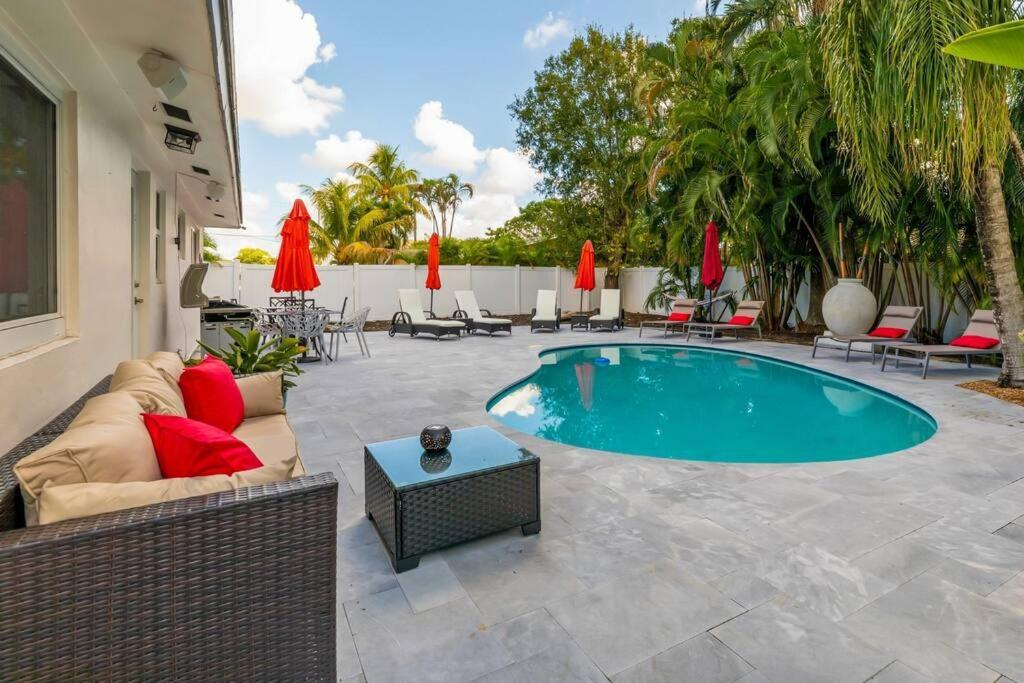 Private Oasis With Pool Near Beaches, Dining & Olas Fort Lauderdale
