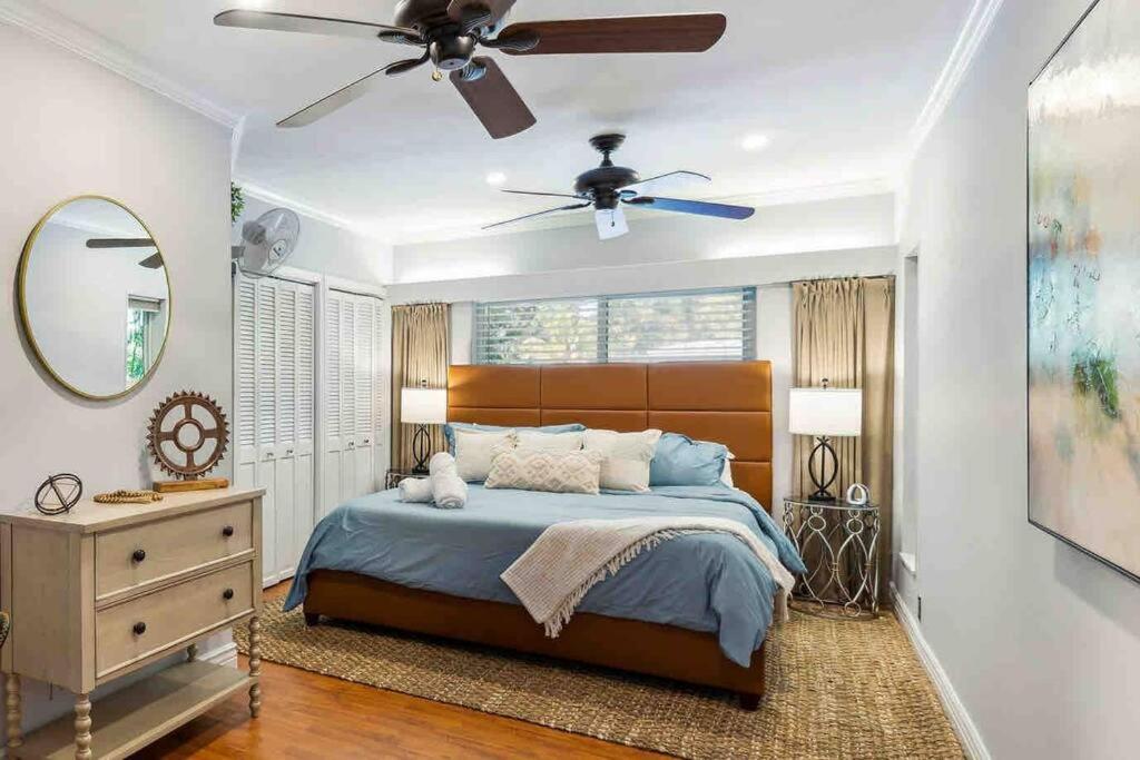 Holiday home Private Oasis With Pool Near Beaches, Dining & Olas Fort Lauderdale