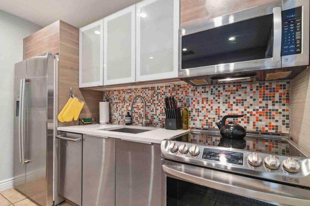 Private Oasis With Pool Near Beaches, Dining & Olas Fort Lauderdale