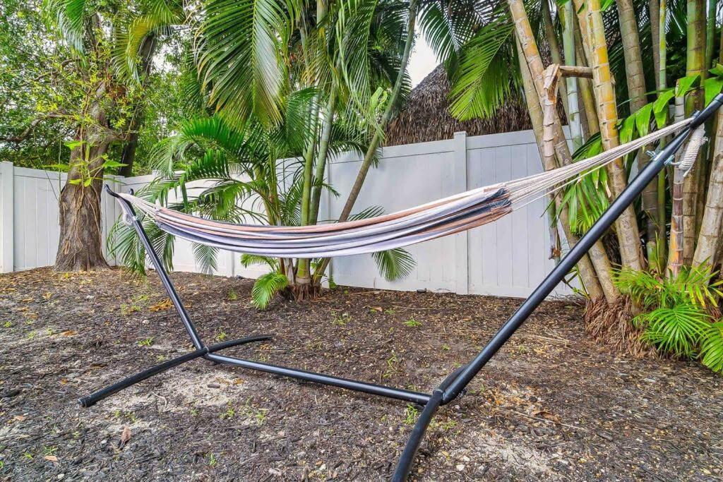 Private Oasis With Pool Near Beaches, Dining & Olas Fort Lauderdale