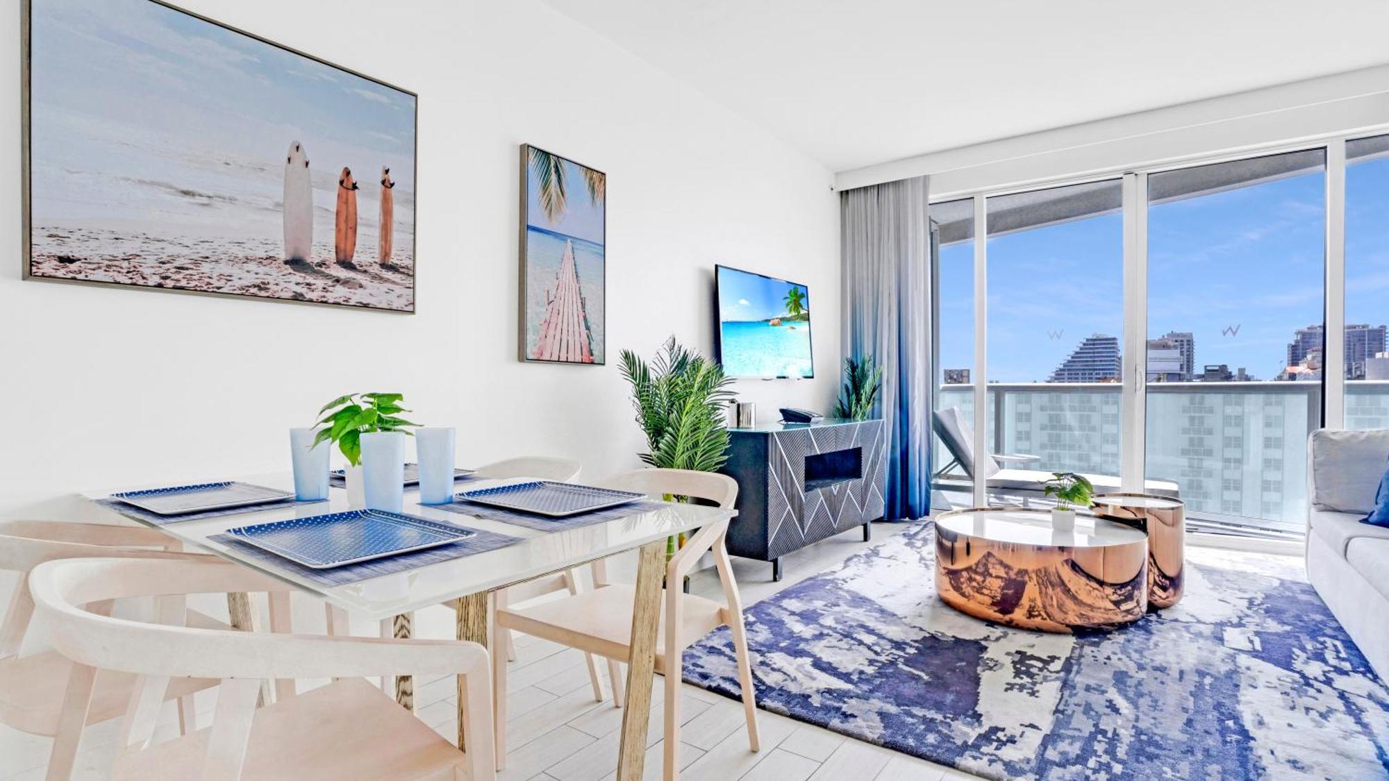 Last Min Weeknd Sale! Luxury Corner 1 Bedroom W With Fantastic Intercoastal Views, Pool & Hot Tub *