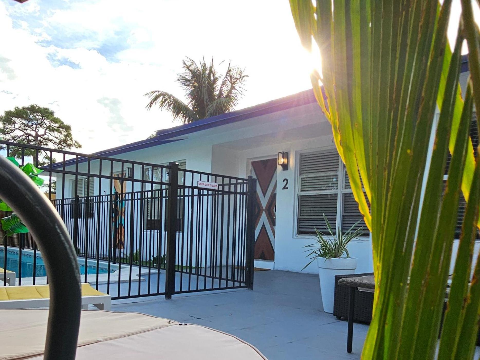 Coastal Haven: Family-friendly House With Pool Near Beaches Apartment Fort Lauderdale