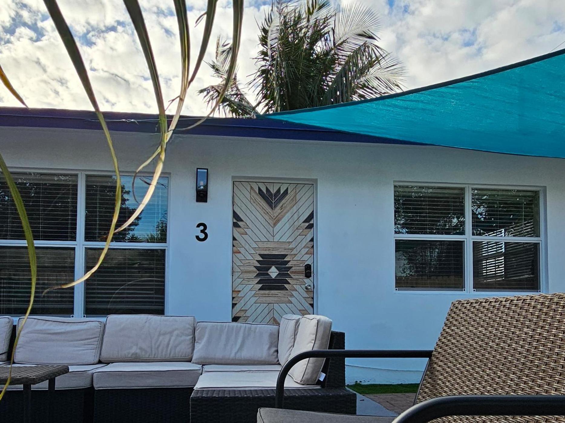 Coastal Haven: Family-friendly House With Pool Near Beaches Apartment Fort Lauderdale