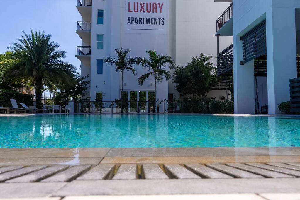Beachside Bliss 1br Oasis + Pool In Ft Lauderdale * Fort Lauderdale