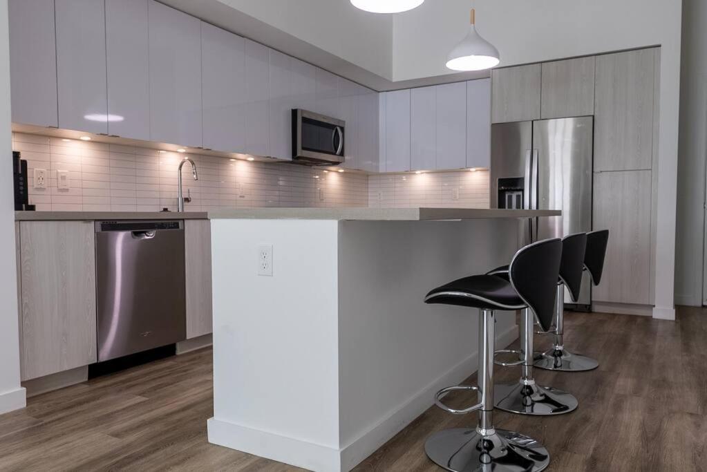 Apartment Beachside Bliss 1br Oasis + Pool In Ft Lauderdale Fort Lauderdale
