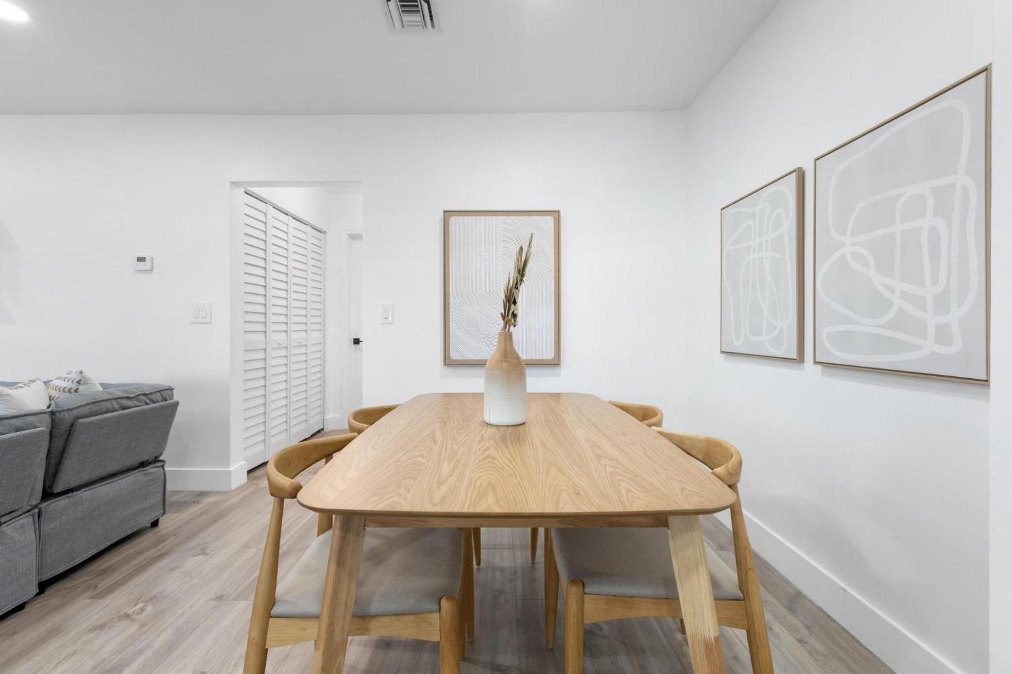 Alani Bay Designer Apartment *