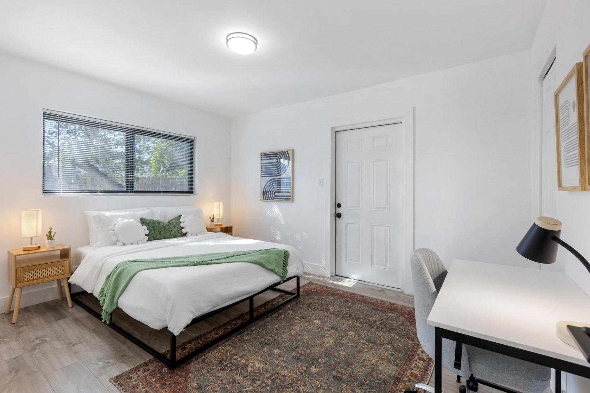 Apartment Alani Bay Designer