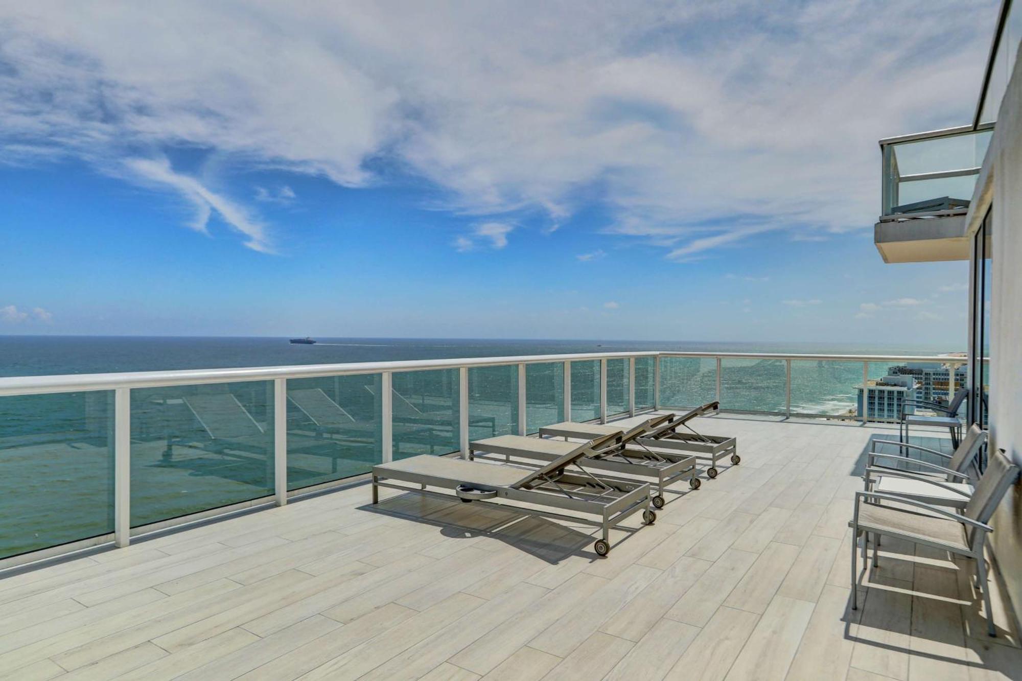 Resort Beach House Fort Lauderdale, A Hilton Resort 4*