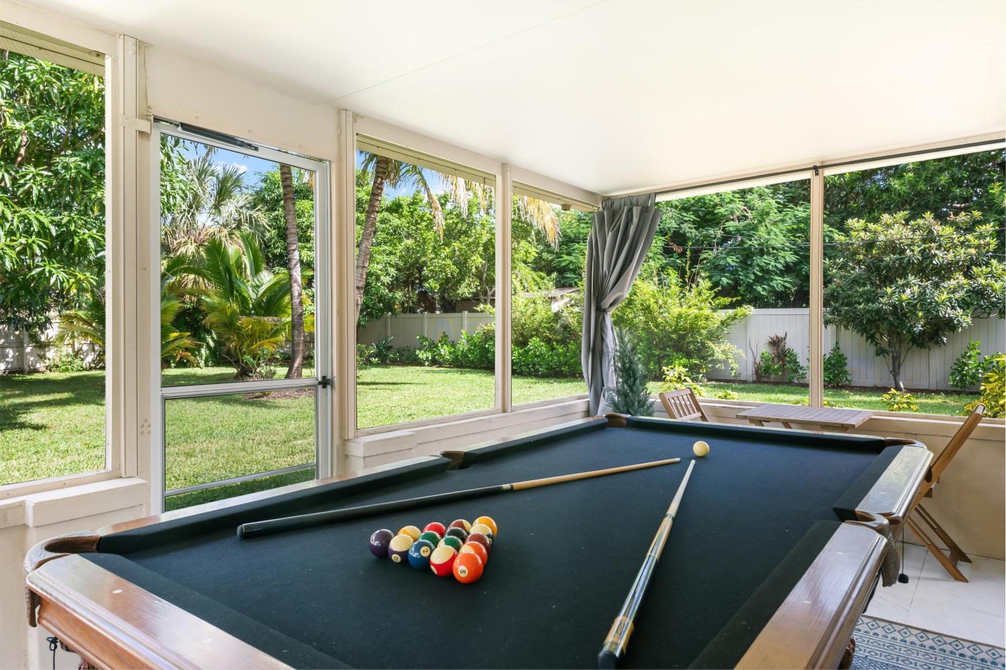 Modern Near Wilton Drive I Pool Table Fort Lauderdale
