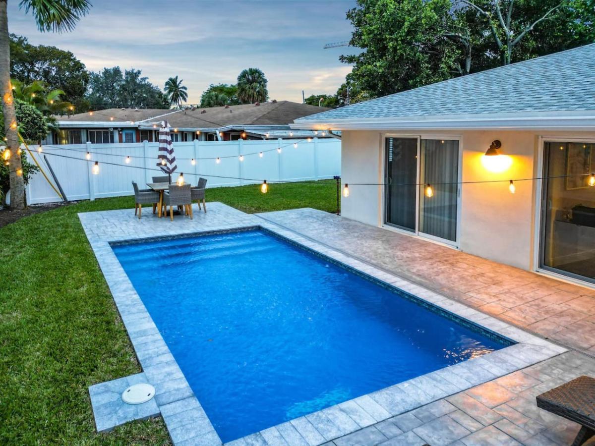 Luxe - Heated Pool I 5 Min To I Bbq Grill Holiday home
