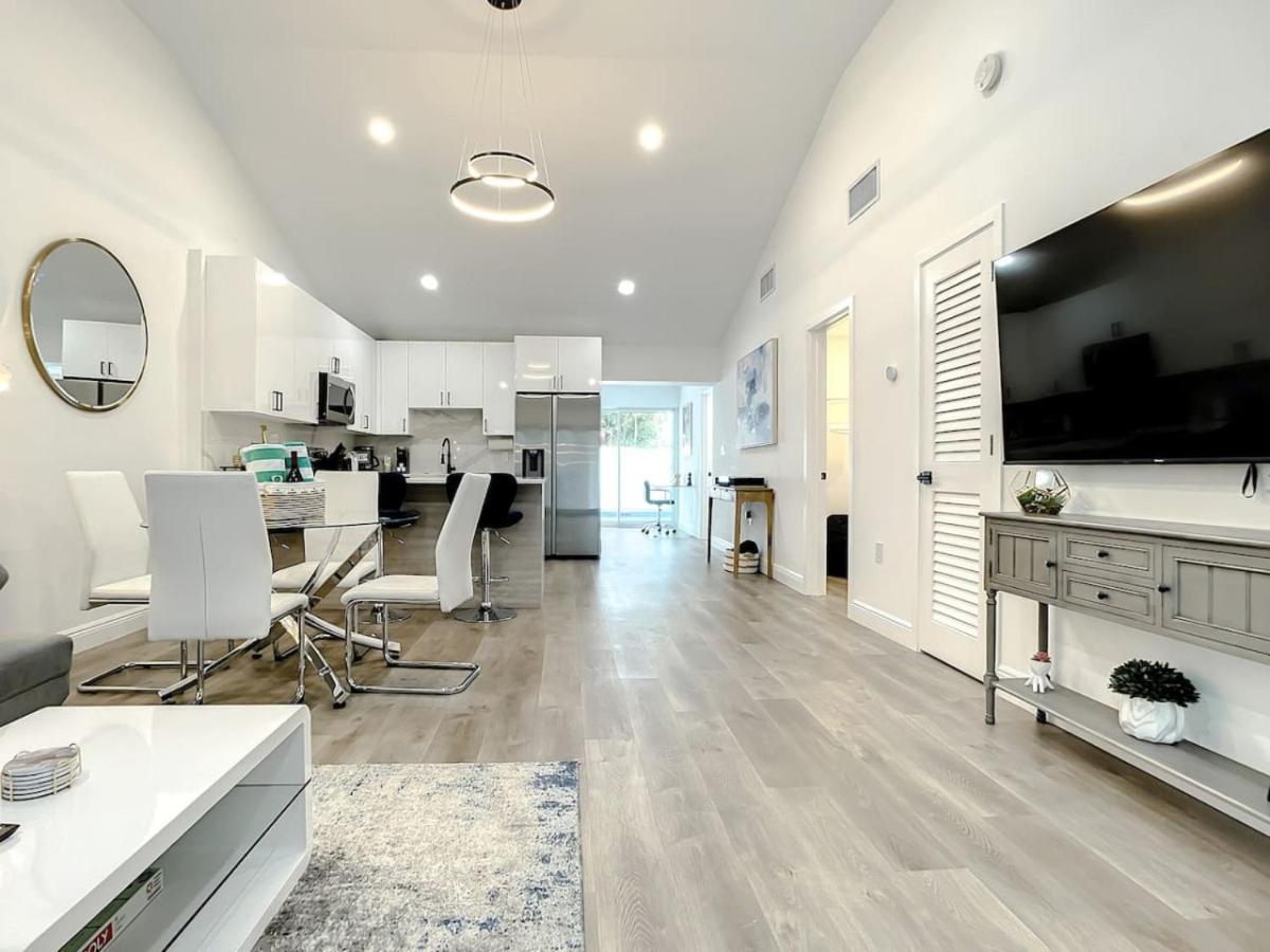 Holiday home Luxe - Heated Pool I 5 Min To I Bbq Grill Fort Lauderdale