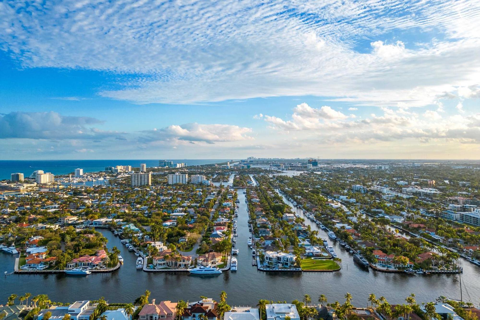 Holiday home Waterfront Lauderdale House With Heated Pool! Fort Lauderdale