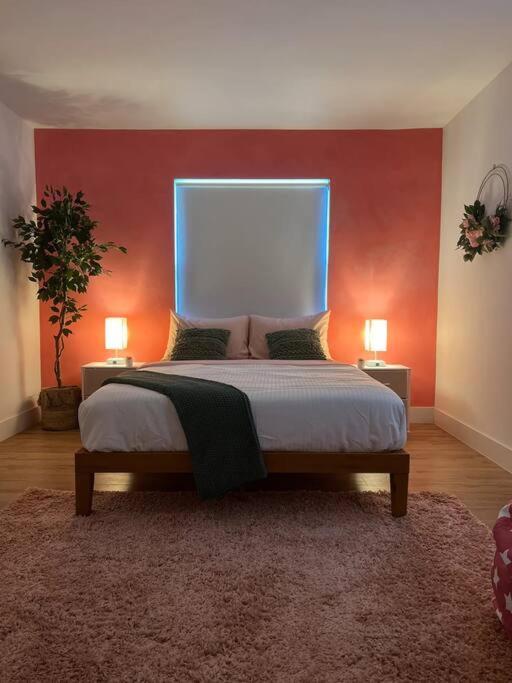 Villa Super Stylish 4 Bedroom Steps From The Fun Fort Lauderdale