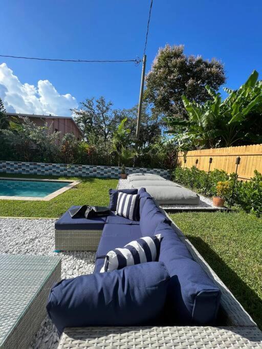 Super Stylish 4 Bedroom Steps From The Fun *