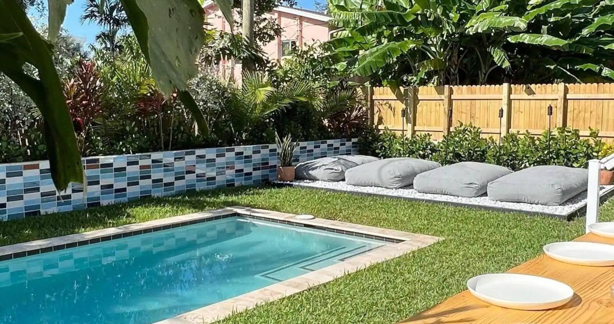 Super Stylish 4 Bedroom Steps From The Fun *