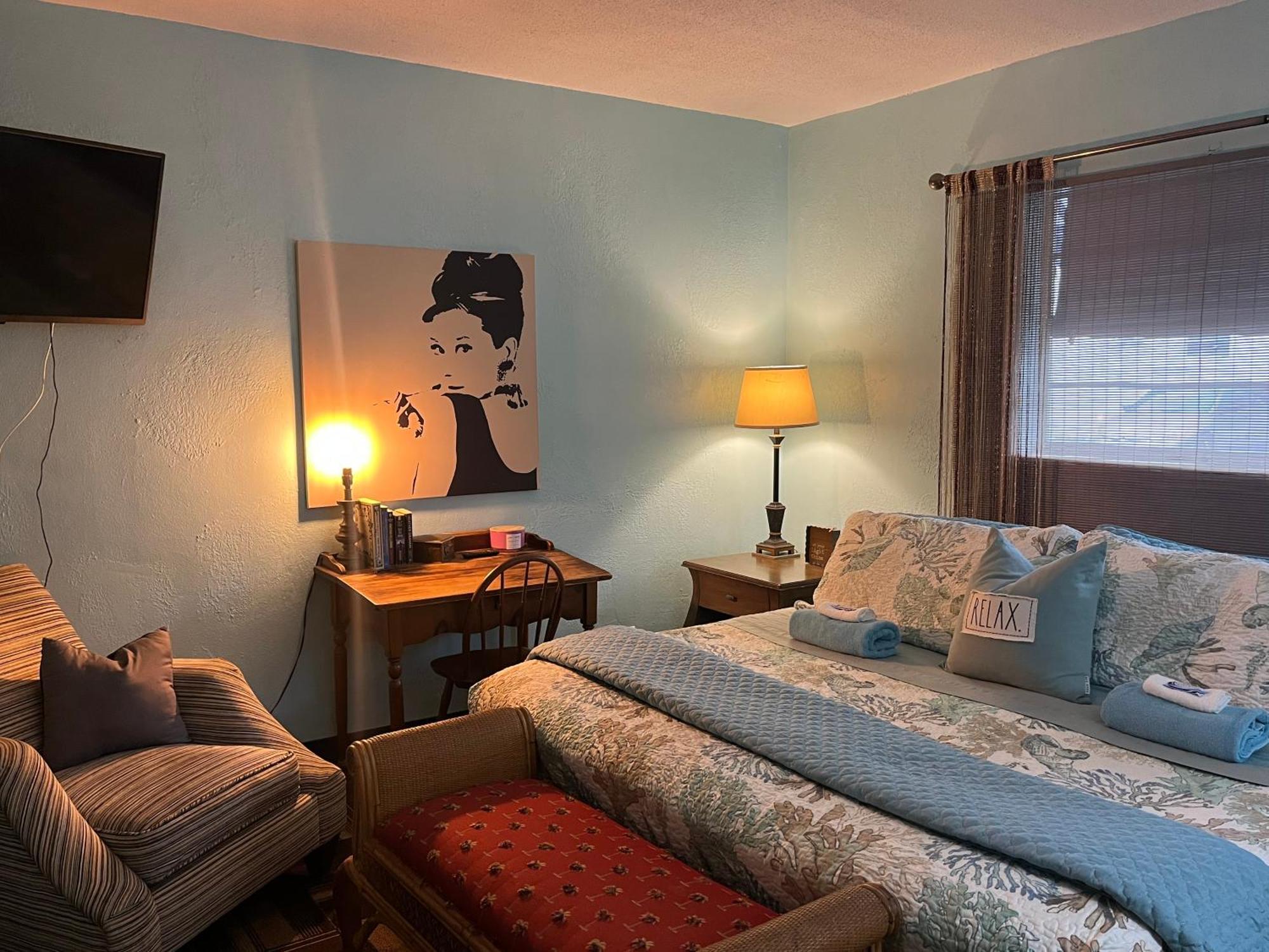 Apartment Blue Bell