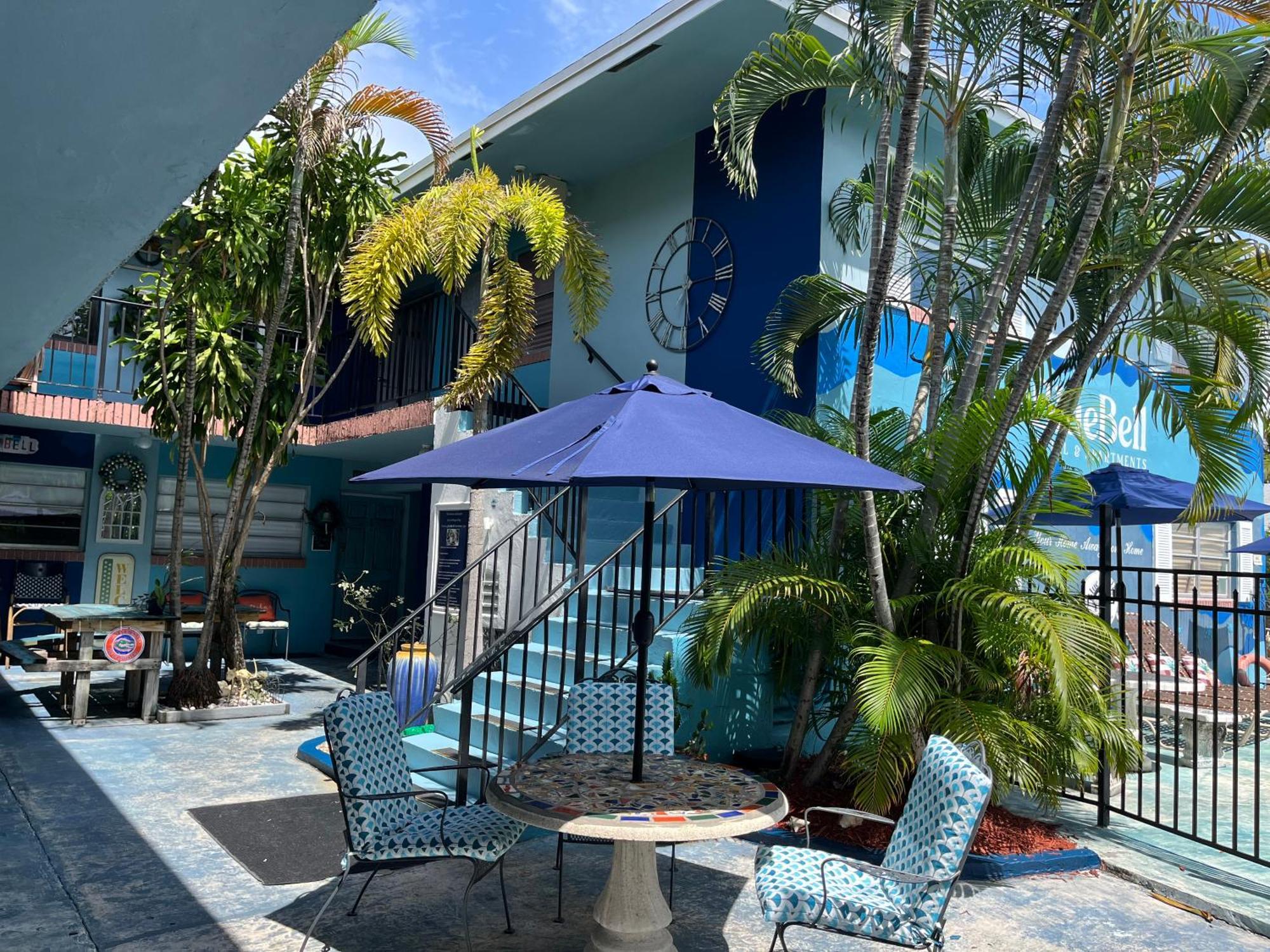 Blue Bell Apartment