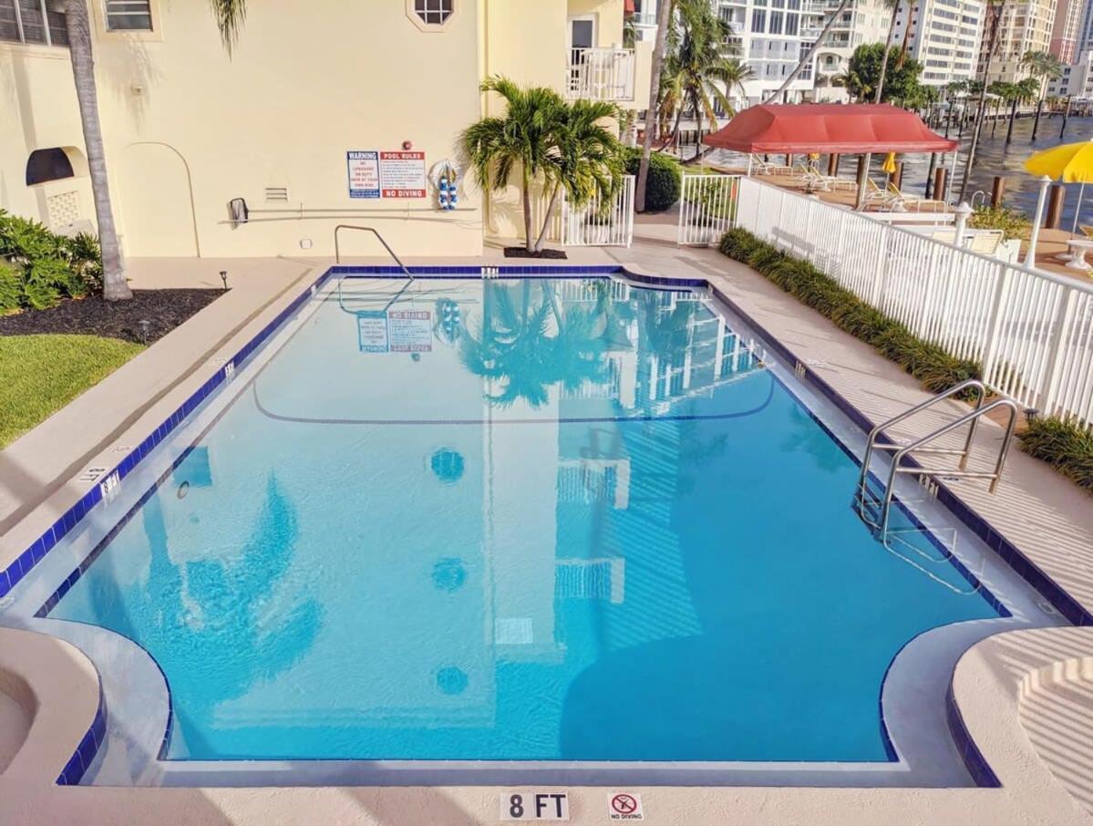 Holiday home Lauderdale Yacht & Club 411