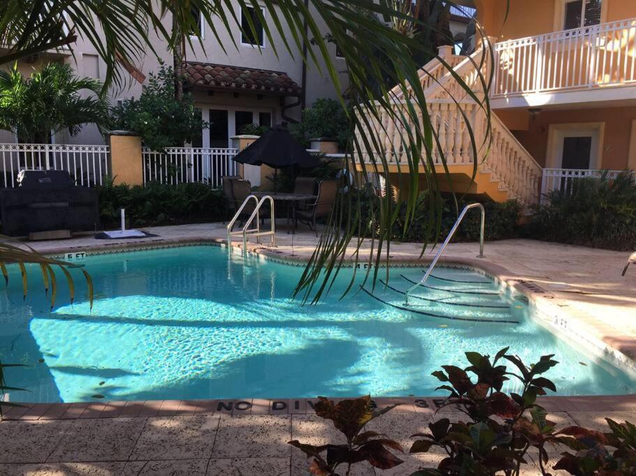 With Waterview In Olas Blvd Apartment