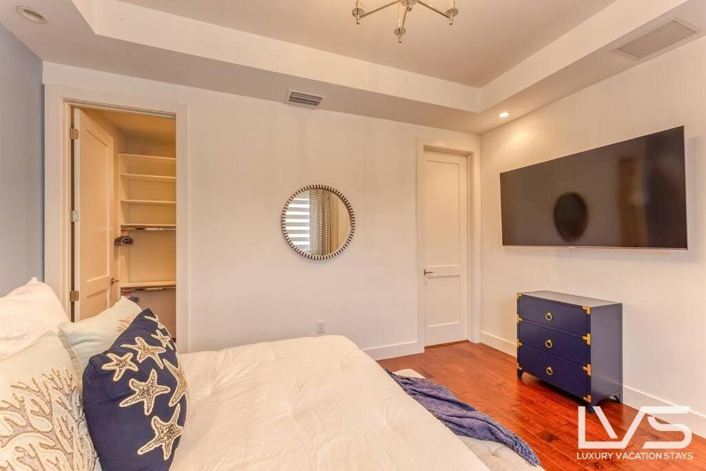 Holiday home Victoria - Walk To Olas - 4 Bed 4 Bath