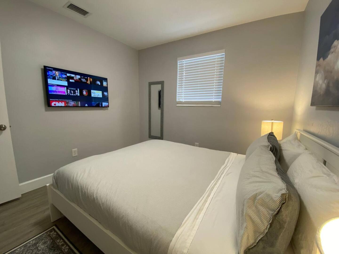 Rachaels Upscale 3 Bedrooms Luxury *