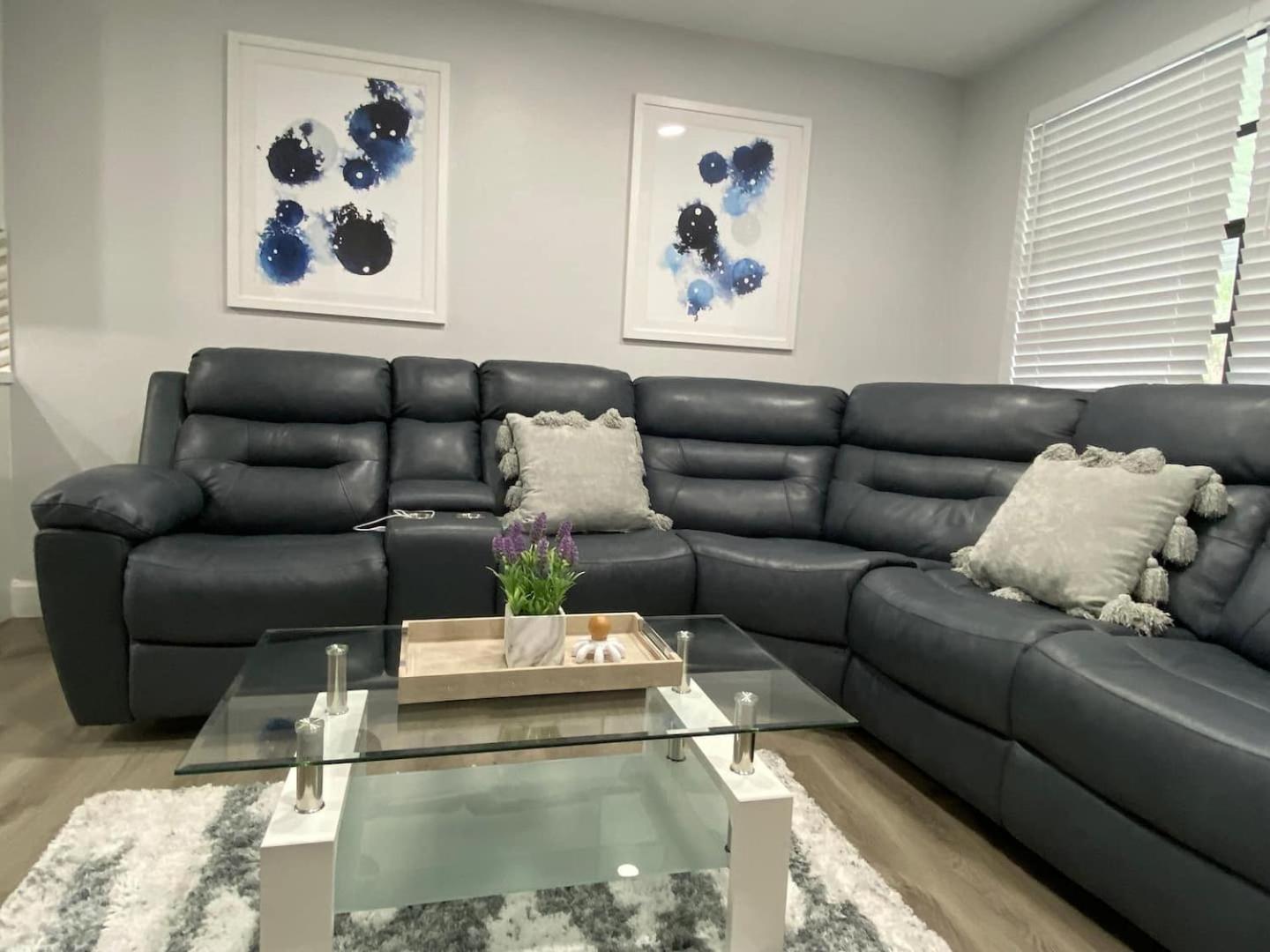 Rachaels Upscale 3 Bedrooms Luxury Holiday home