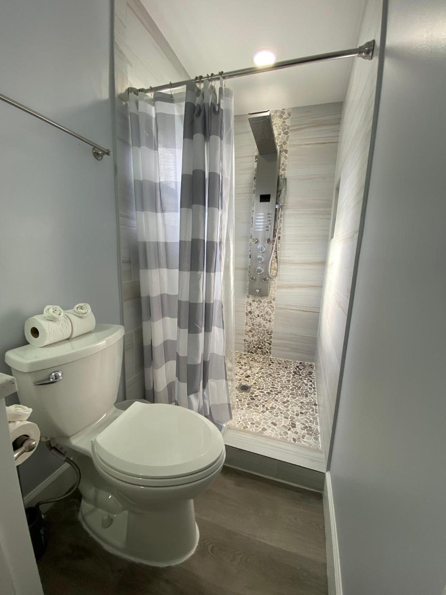 Rachaels Upscale 3 Bedrooms Luxury Holiday home