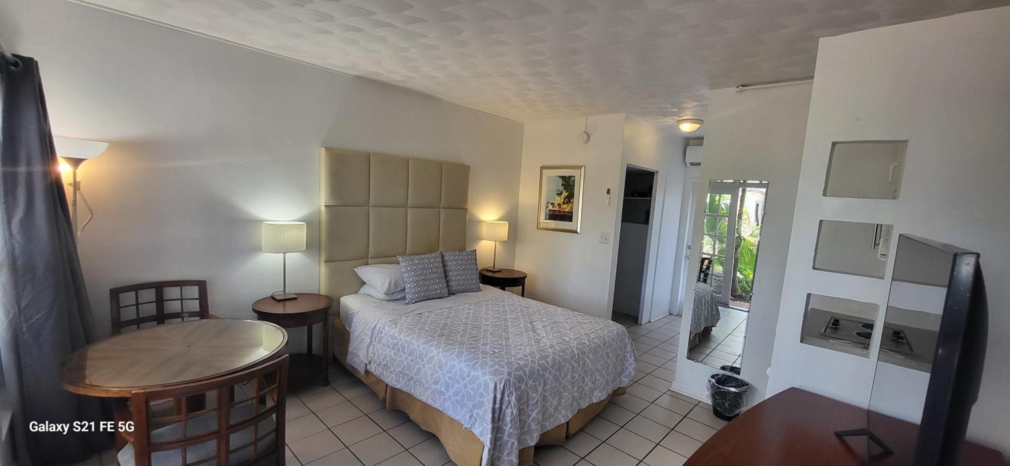 Green Island Inn 3*